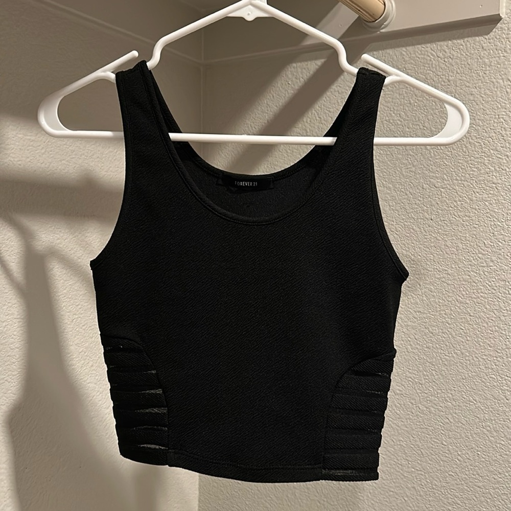 Forever 21 black tank crop top